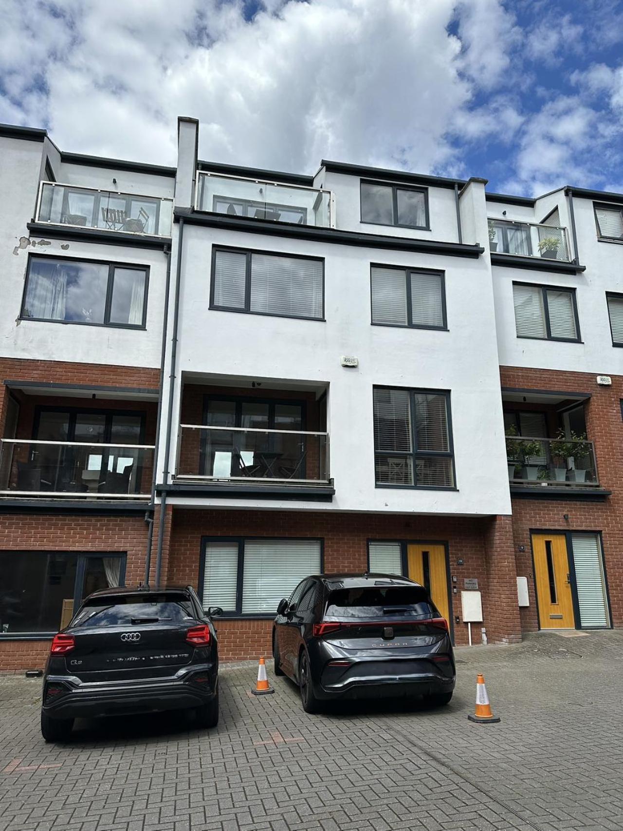 Spacious 4Br 4Ba Gated Townhouse With Balconies, Central Jq Birmingham Ngoại thất bức ảnh