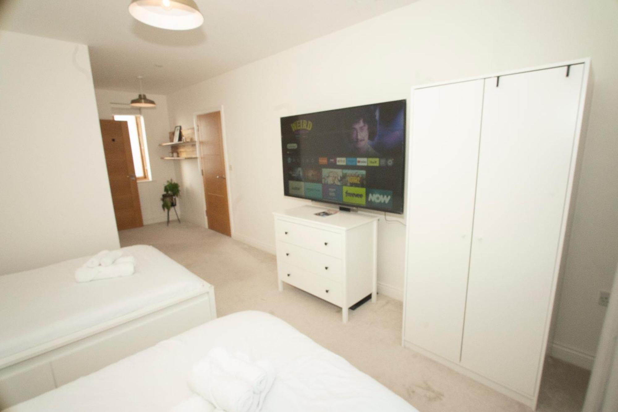 Spacious 4Br 4Ba Gated Townhouse With Balconies, Central Jq Birmingham Ngoại thất bức ảnh