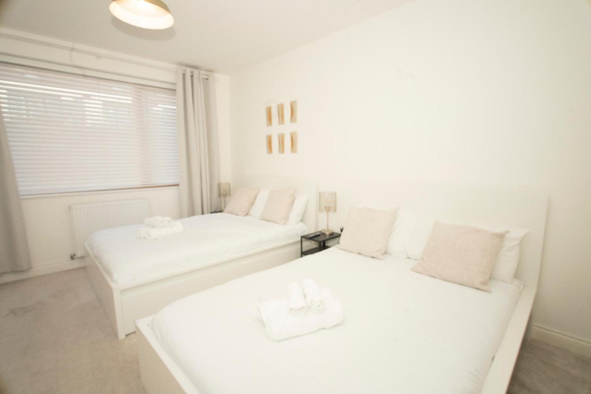 Spacious 4Br 4Ba Gated Townhouse With Balconies, Central Jq Birmingham Ngoại thất bức ảnh